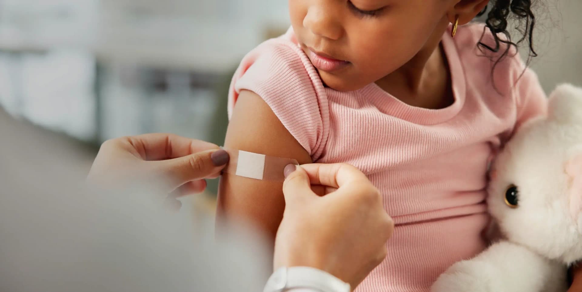 Why Choose Us for At-Home Flu Vaccination in Dubai