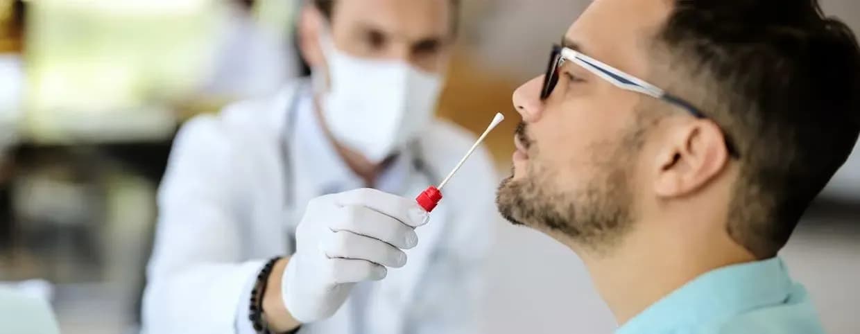 Traveling to Qatar? COVID-19 Rules and PCR Test Guide
