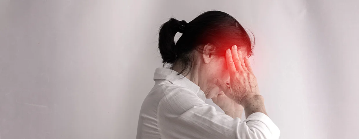 How to Tell if It's a Headache or a Migraine