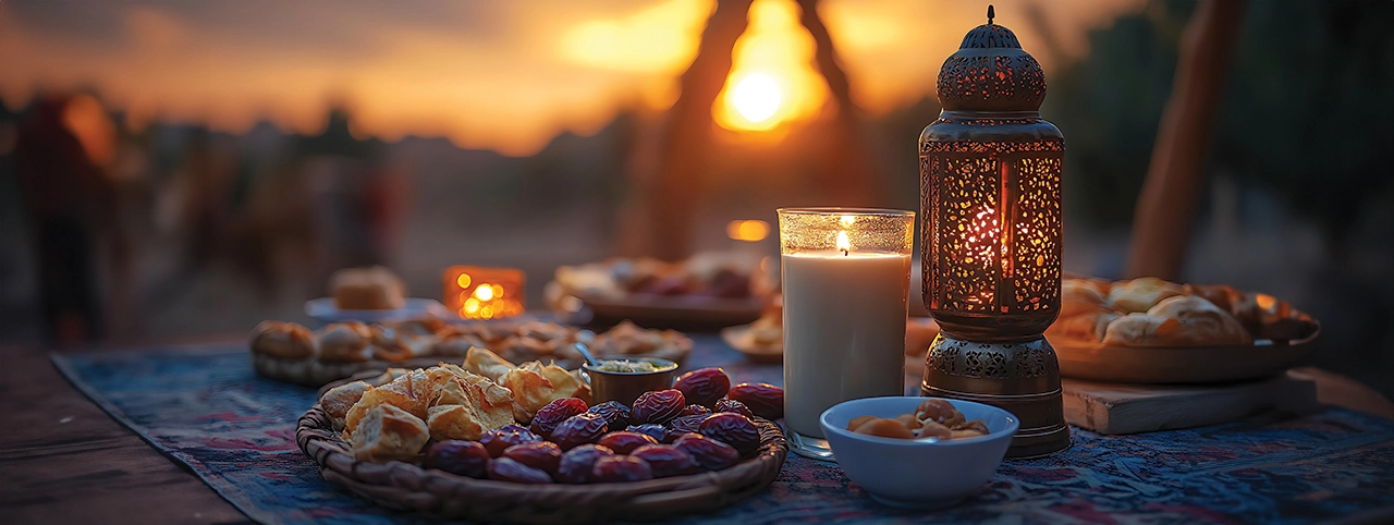 (An image of dry fruits and other nutritional foods for a healthy diet in Ramadan)